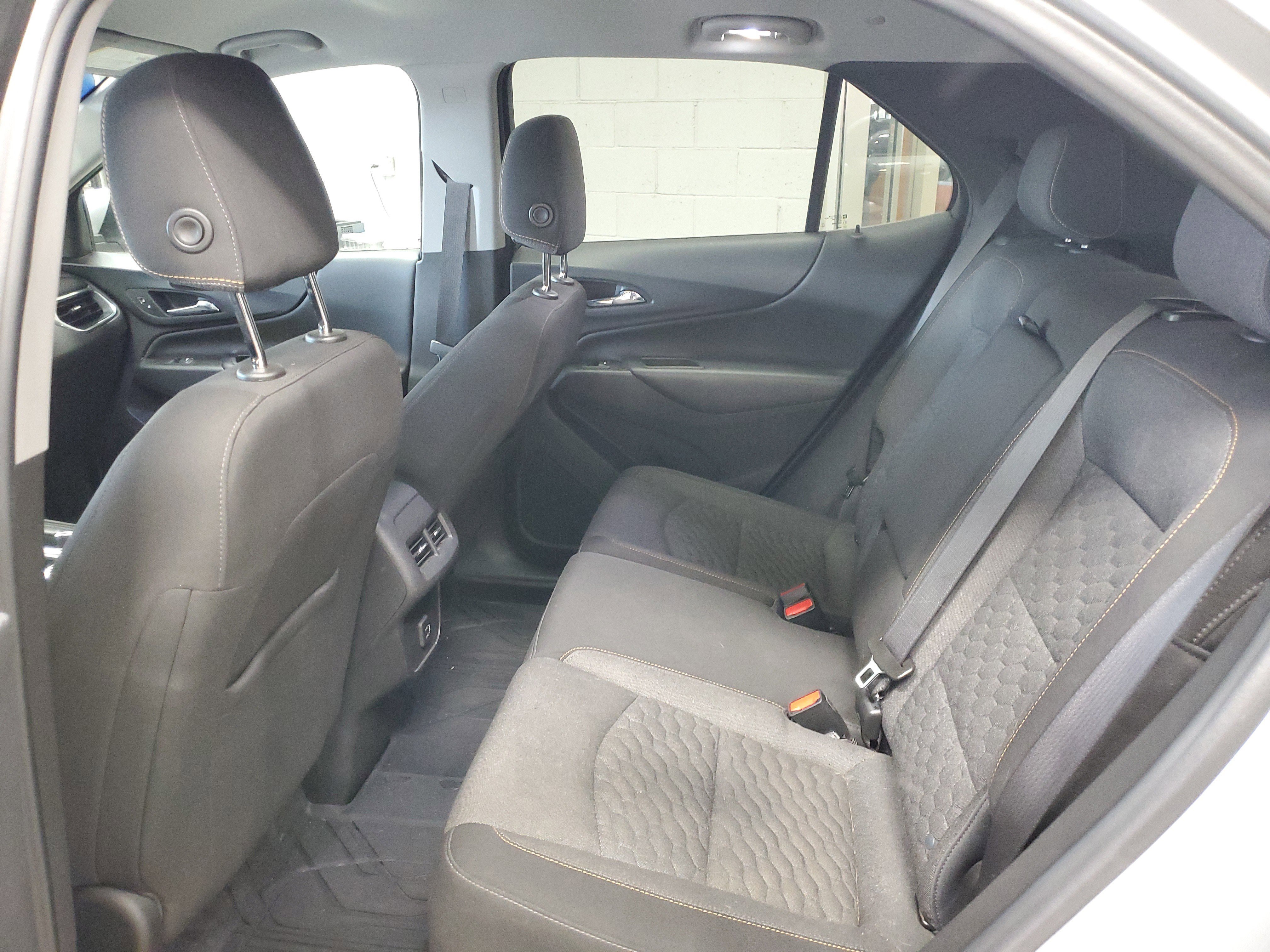 Used 2021 Chevrolet Equinox LT FWD image 11