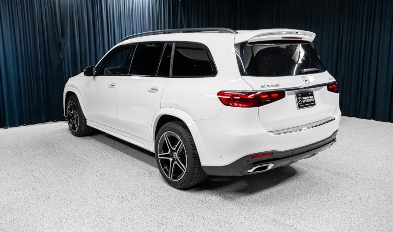 New 2026 Mercedes-Benz GLS 450 4MATIC image 10
