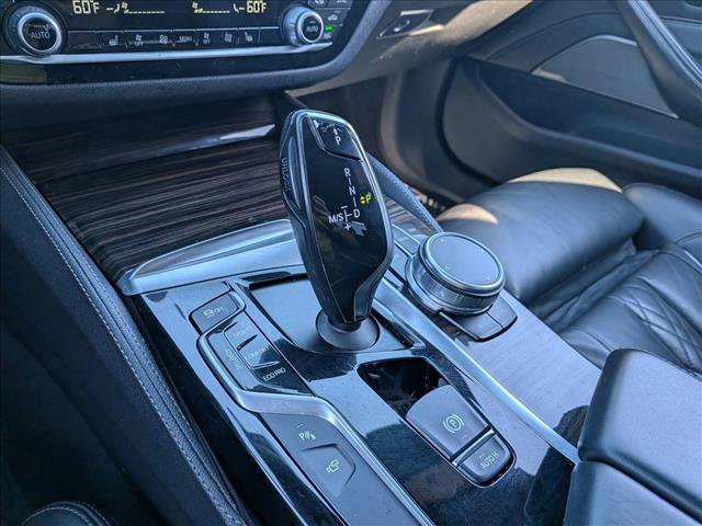 Used 2018 BMW M550i xDrive image 11