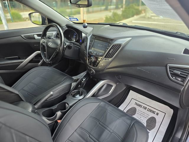 Used 2015 Hyundai Veloster Turbo FWD image 33