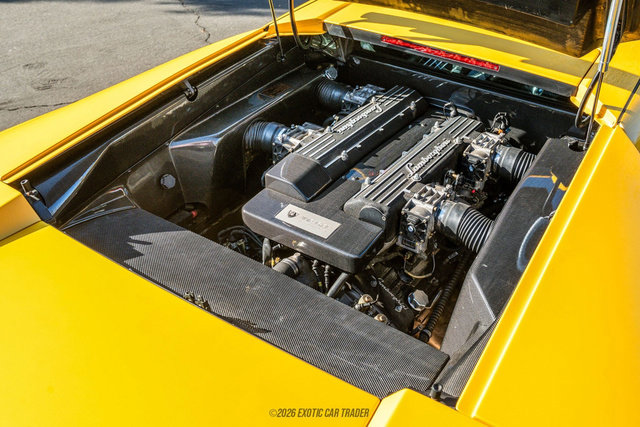 Used 2004 Lamborghini Murcielago Coupe image 16