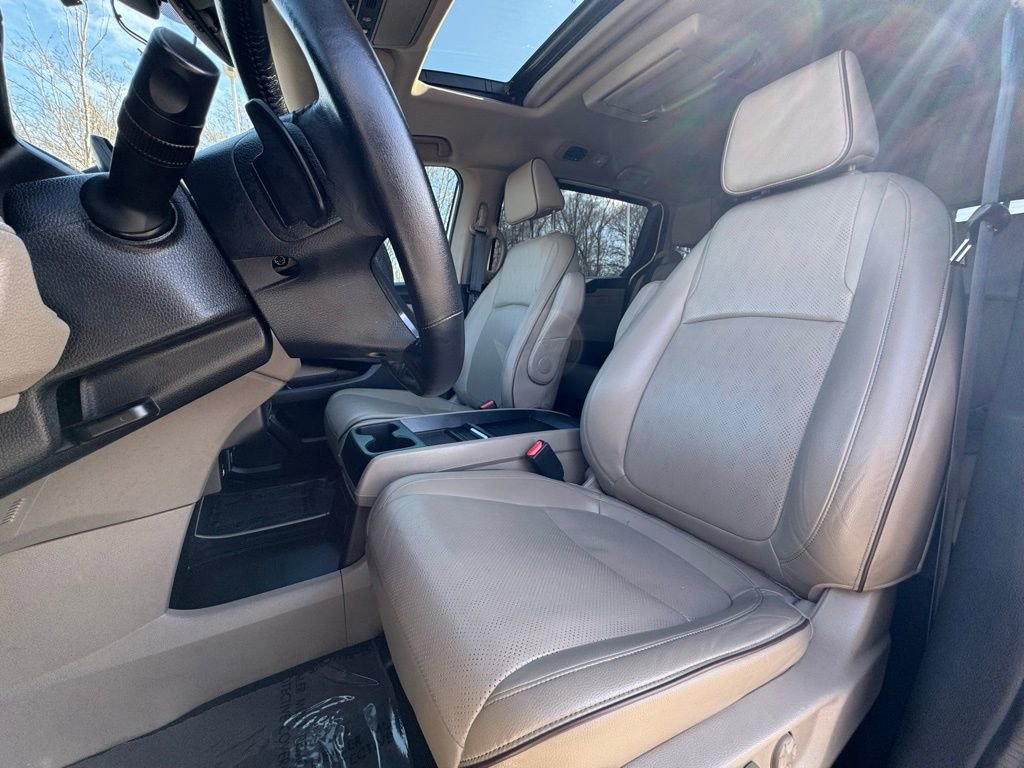 Used 2023 Honda Odyssey Elite image 19