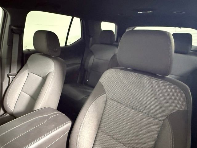 Used 2023 Chevrolet Traverse LT FWD image 31