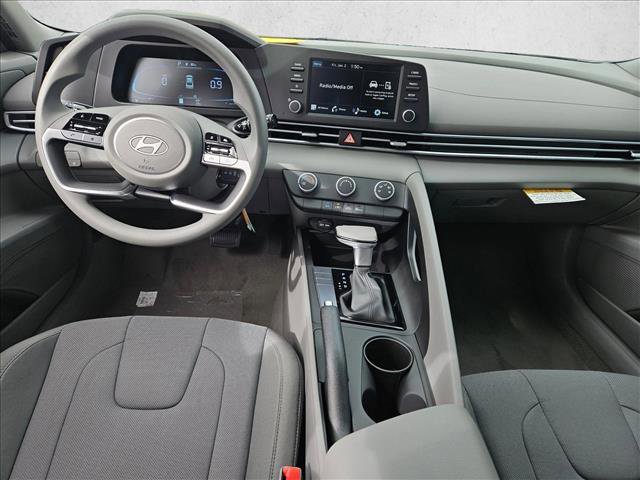 New 2026 Hyundai Elantra SE image 11