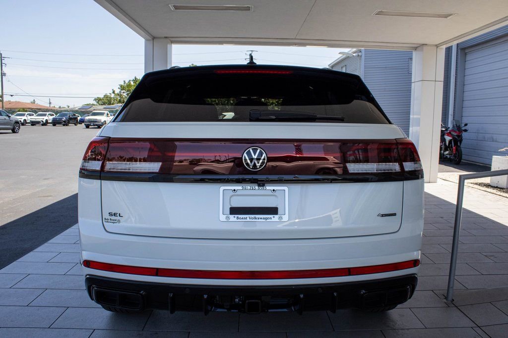 New 2025 Volkswagen Atlas Cross Sport SEL R-Line AWD/4WD image 16