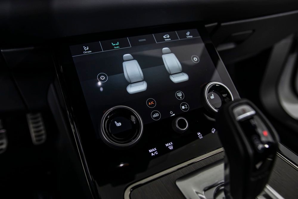 Used 2020 Land Rover Range Rover Evoque R-Dynamic HSE image 34