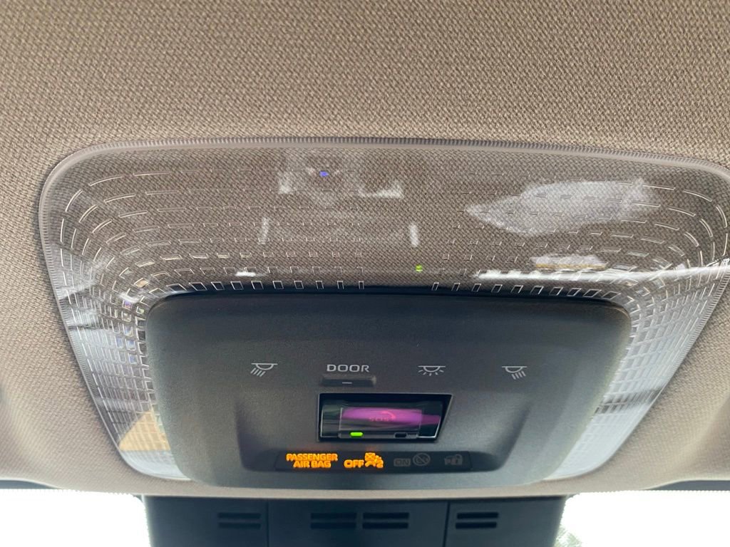 New 2026 Toyota Prius LE image 22