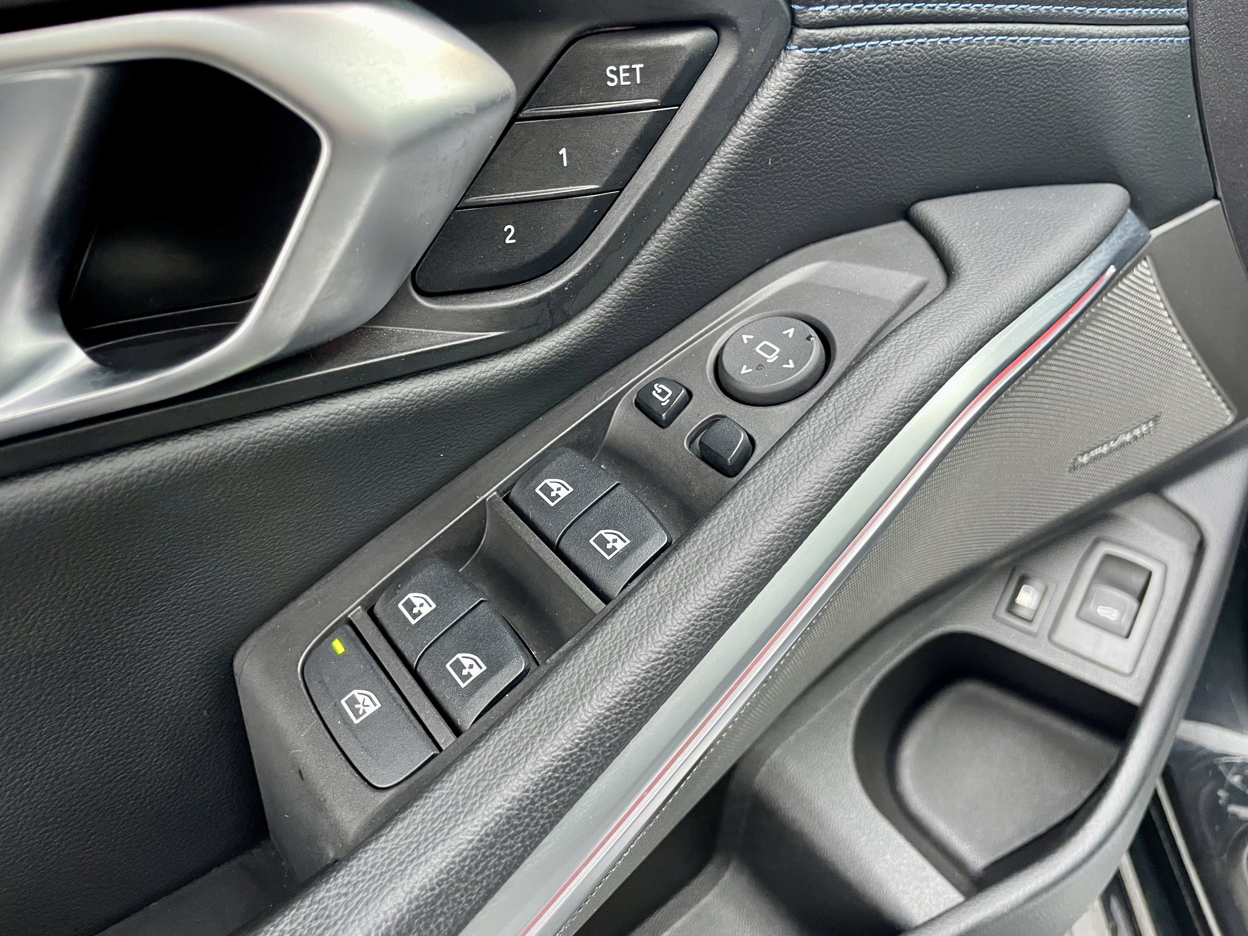 Used 2023 BMW 330e xDrive w/ M Sport Package AWD/4WD image 11