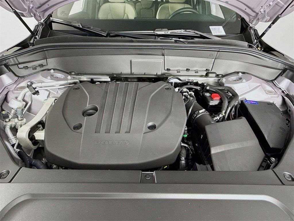 New 2026 Volvo XC90 B5 Plus w/ Protection Package image 31