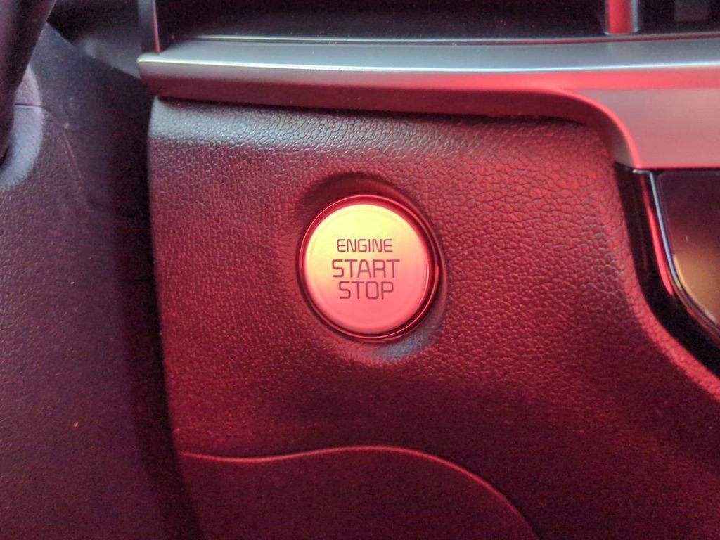 New 2026 Kia Sorento LX image 17