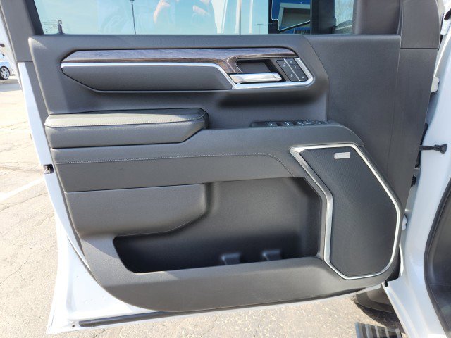 Used 2024 Chevrolet Silverado 3500 LTZ w/ LTZ Premium Package image 35