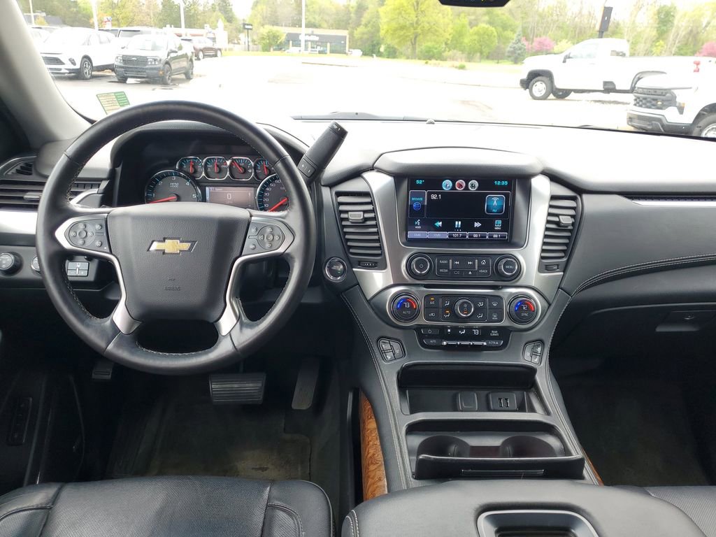 Used 2015 Chevrolet Tahoe LTZ AWD/4WD image 28