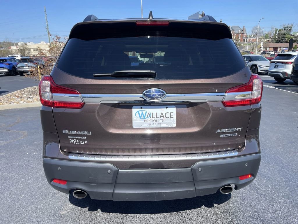 Used 2021 Subaru Ascent Limited w/ Technology Package AWD/4WD image 5