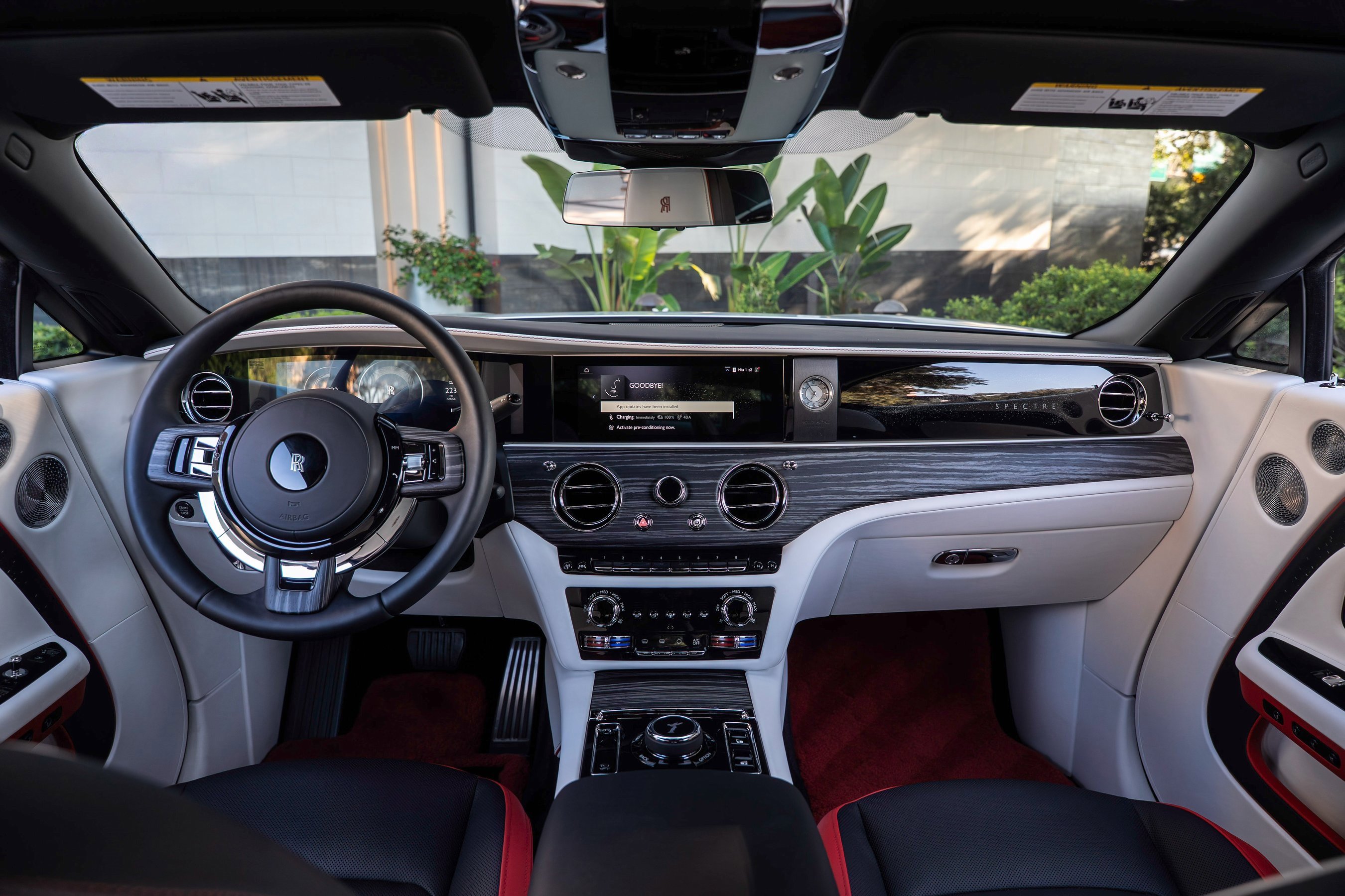 Certified 2025 Rolls-Royce Spectre w/ Spectre Launch Package image 4
