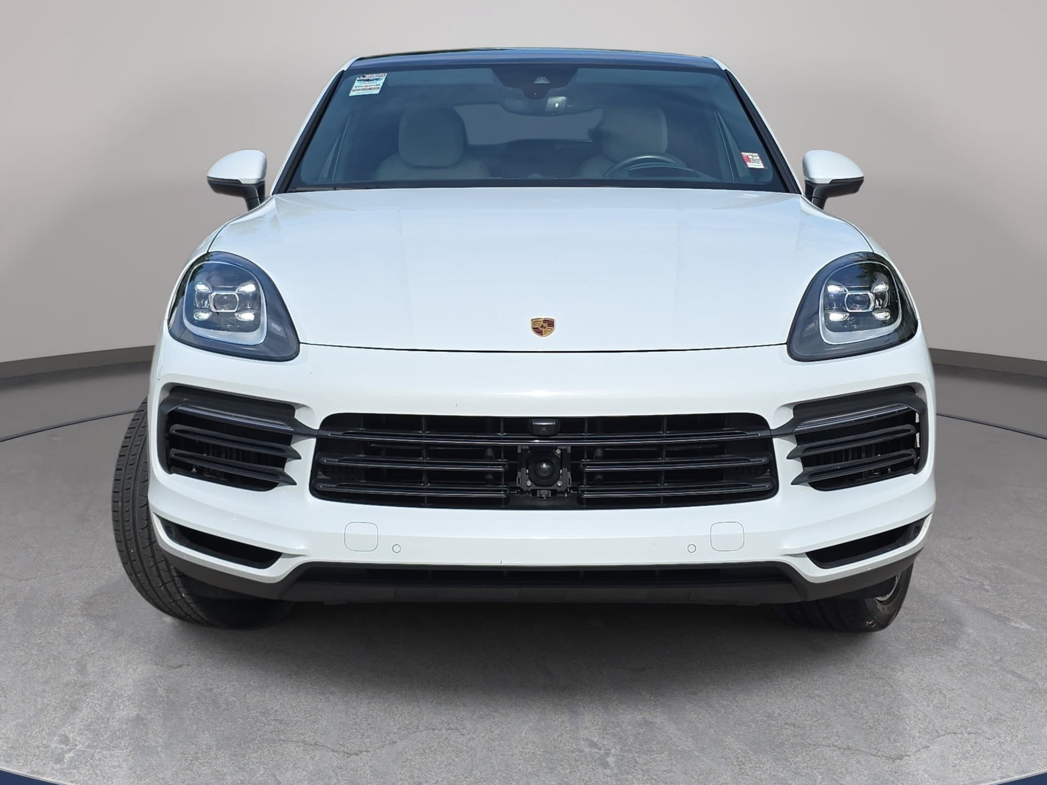 Used 2021 Porsche Cayenne Coupe AWD/4WD image 2
