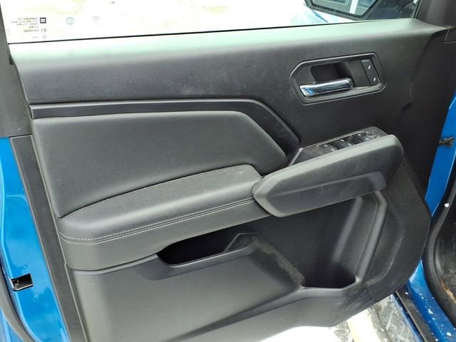 Used 2023 Chevrolet Colorado LT w/ LT Convenience Package II image 3