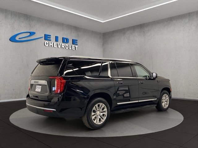 Used 2024 GMC Yukon XL Denali w/ Advanced Technology Package image 5