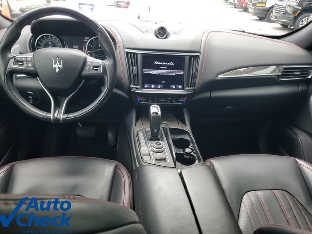 Used 2023 Maserati Levante GT AWD/4WD image 15