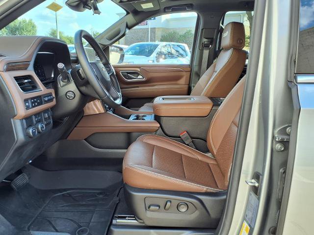 Used 2024 Chevrolet Tahoe High Country w/ Max Trailering Package RWD image 19