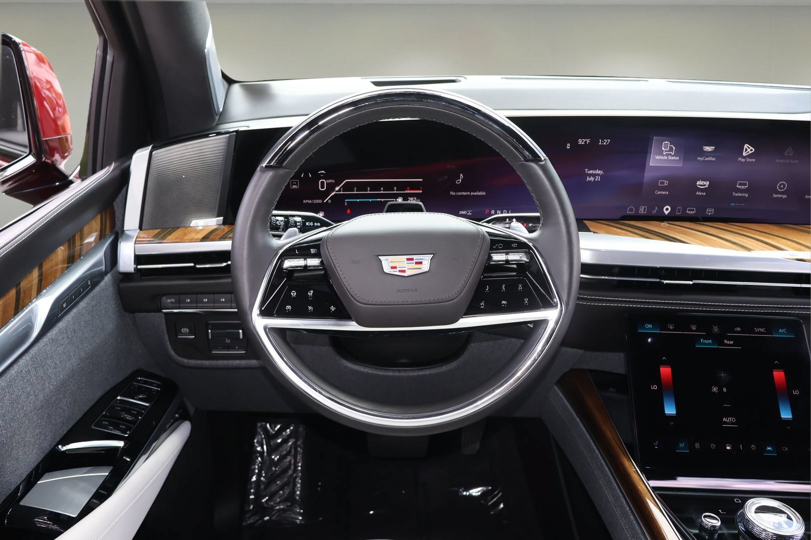 Certified 2025 Cadillac Escalade ESV Sport Platinum AWD/4WD image 14