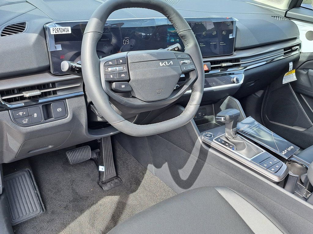 New 2026 Kia Sportage EX image 7