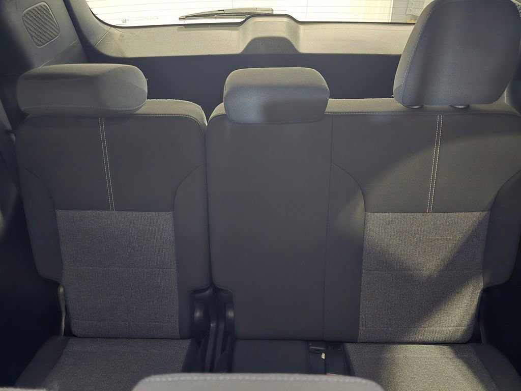 Used 2025 GMC Acadia Elevation image 21