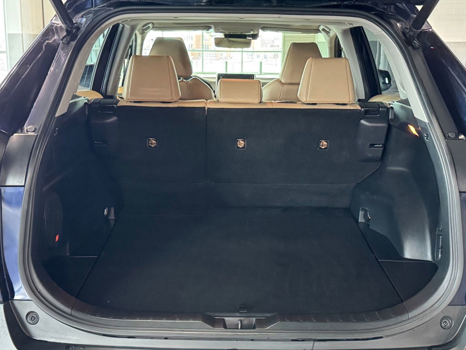 Used 2021 Toyota RAV4 Limited w/ Limited Grade Weather Package AWD/4WD image 11