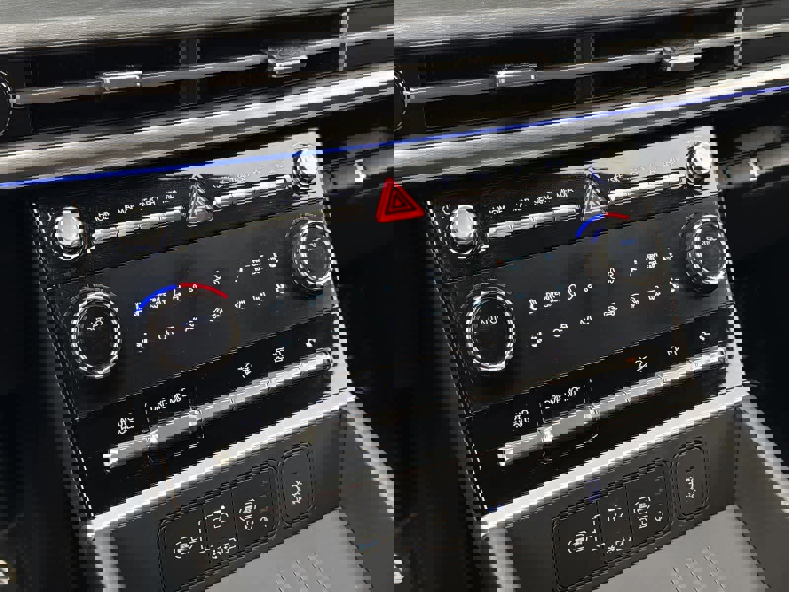 Certified 2025 Hyundai Santa Fe Limited image 14