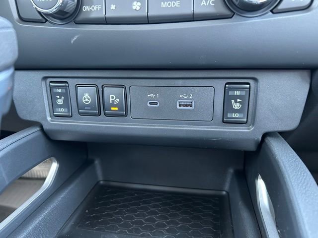 New 2026 Nissan Frontier SV w/ All-Weather Content Package AWD/4WD image 18