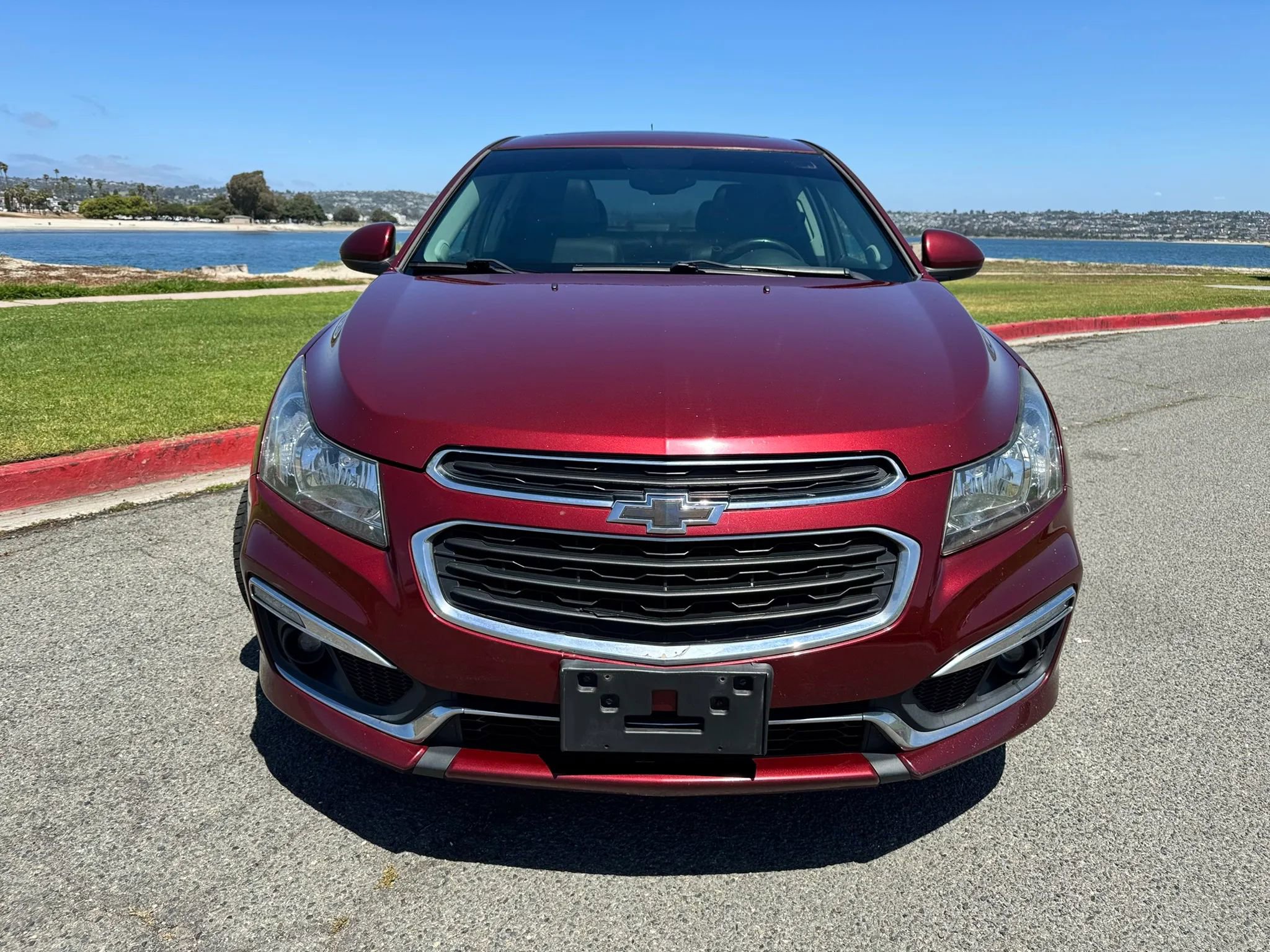 Used 2016 Chevrolet Cruze LTZ w/ Sun, Sound and Sport Package FWD image 8