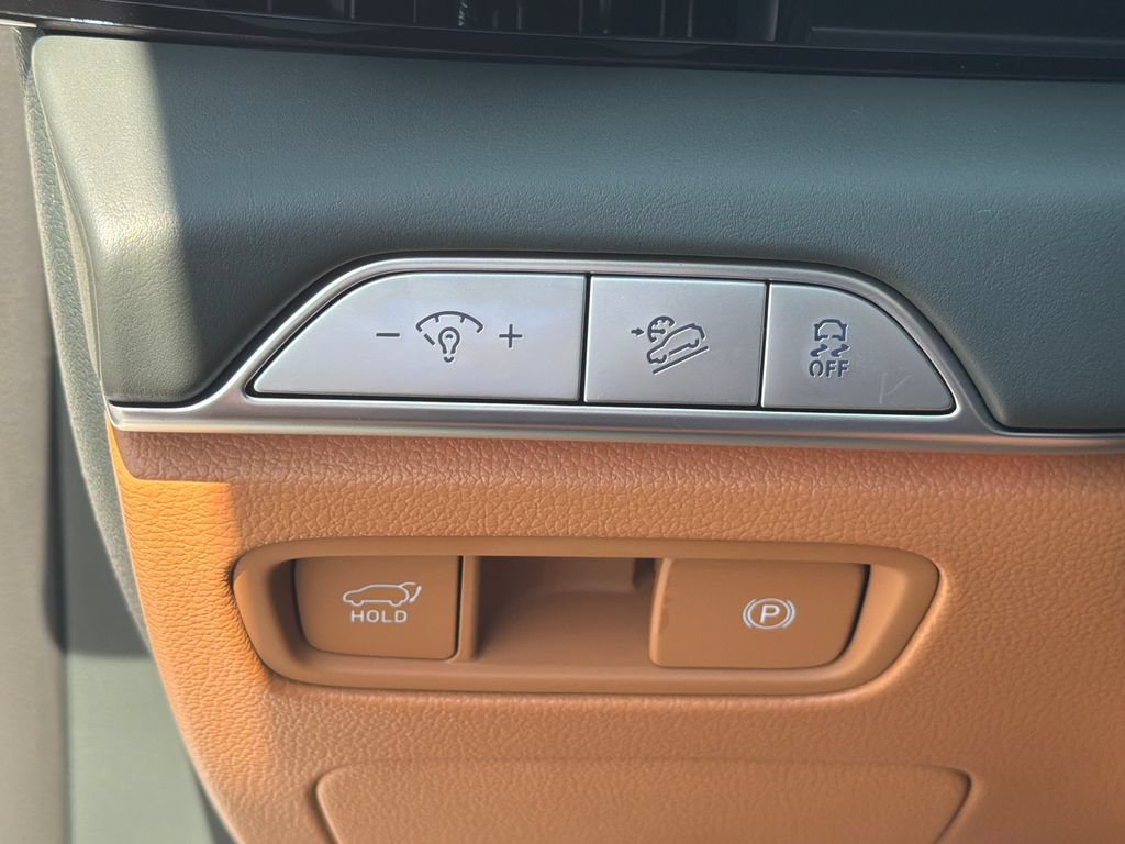 New 2027 Genesis GV80 2.5T Prestige AWD/4WD image 35