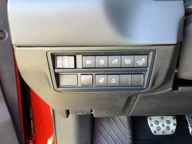 New 2025 Toyota Tundra Platinum w/ TRD Off-Road Package AWD/4WD image 30