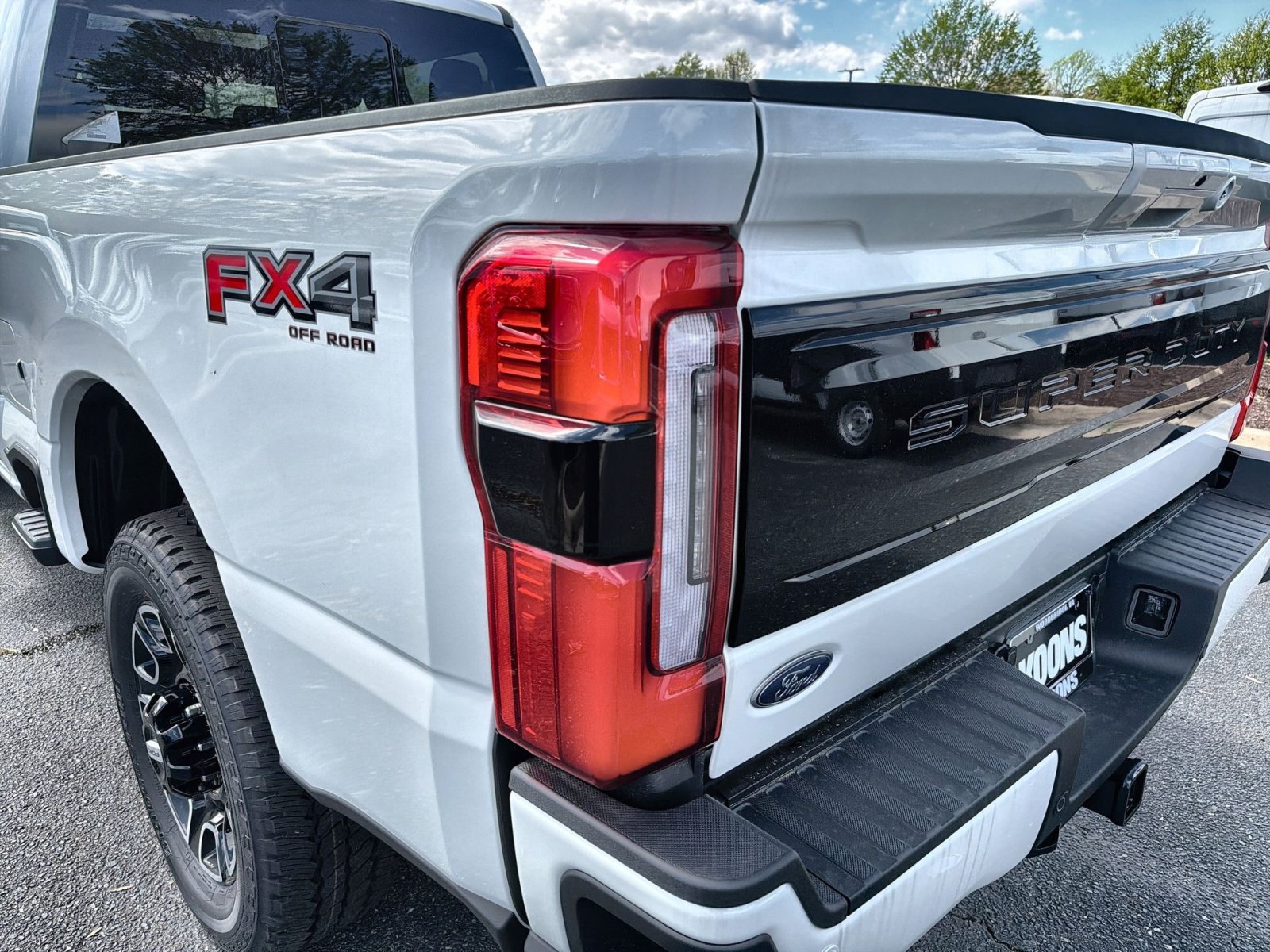 New 2026 Ford F250 Platinum AWD/4WD image 17