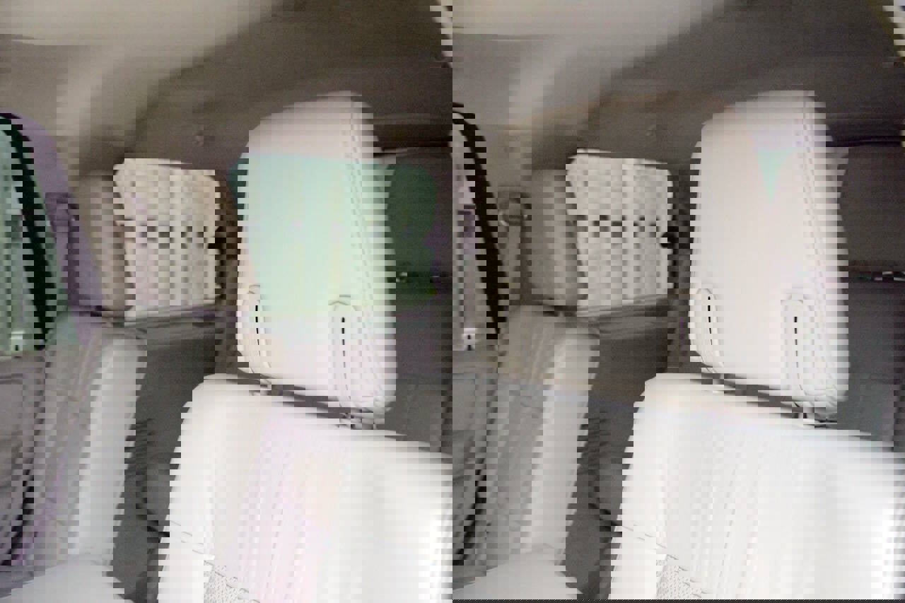 Used 2014 Lincoln Navigator Base 4x2 4dr SUV image 15