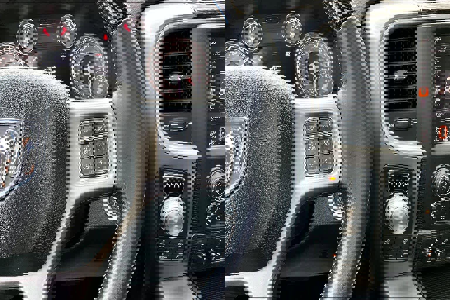 Used 2014 RAM 1500 Limited image 24