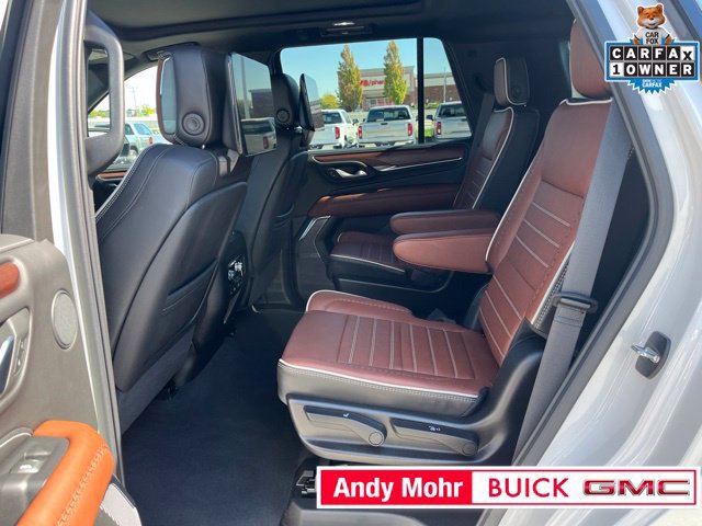Used 2024 GMC Yukon Denali Ultimate AWD/4WD image 36