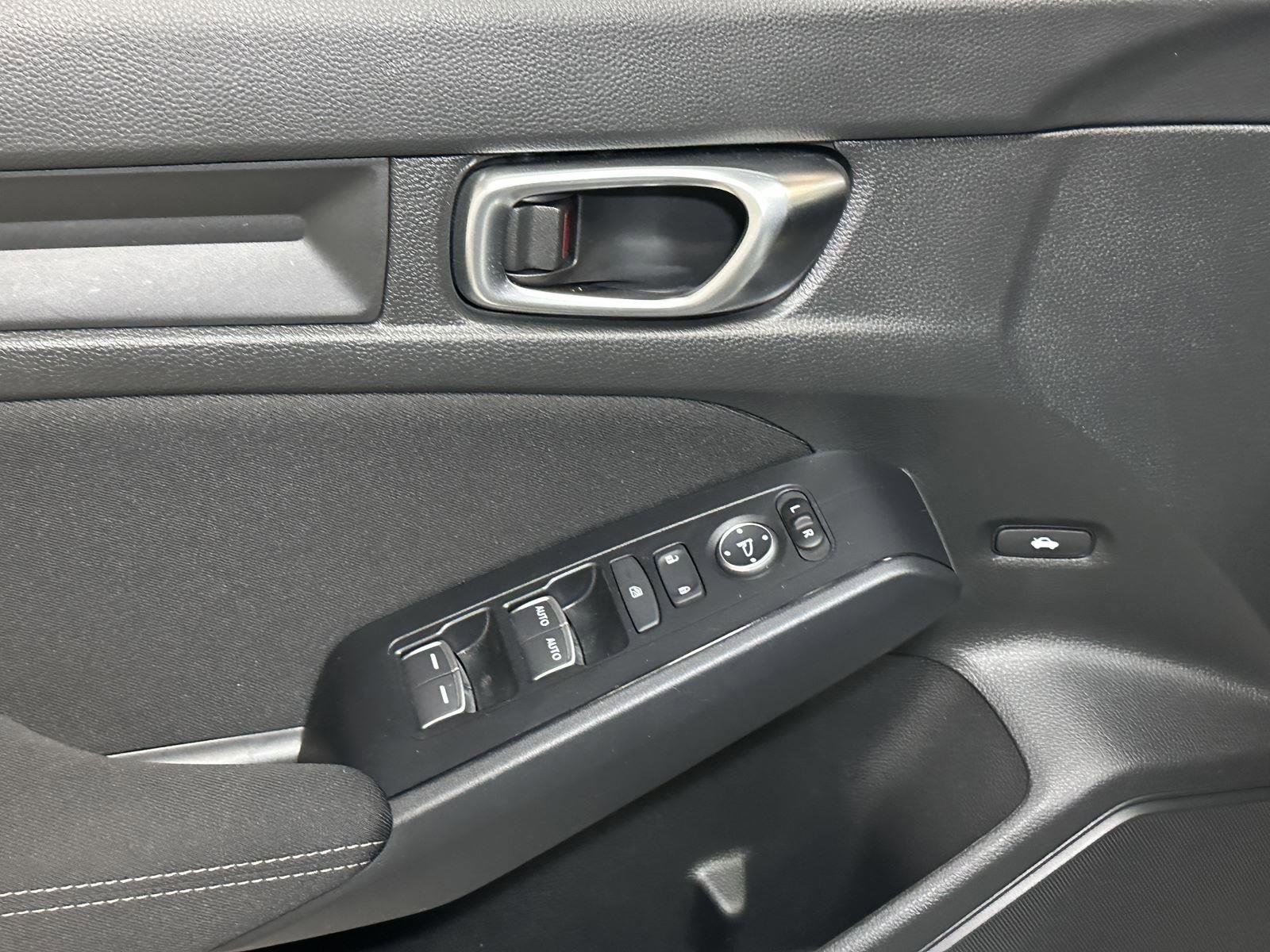 Certified 2024 Honda Civic Sport image 21