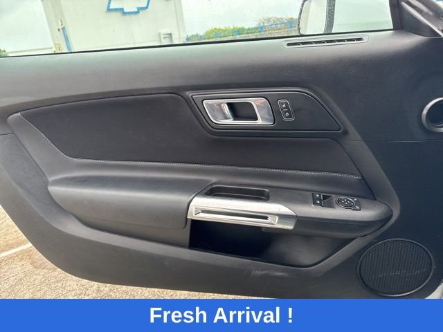 Used 2023 Ford Mustang Coupe RWD image 10