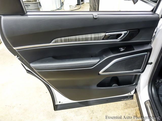 Used 2024 Kia Telluride SX image 23