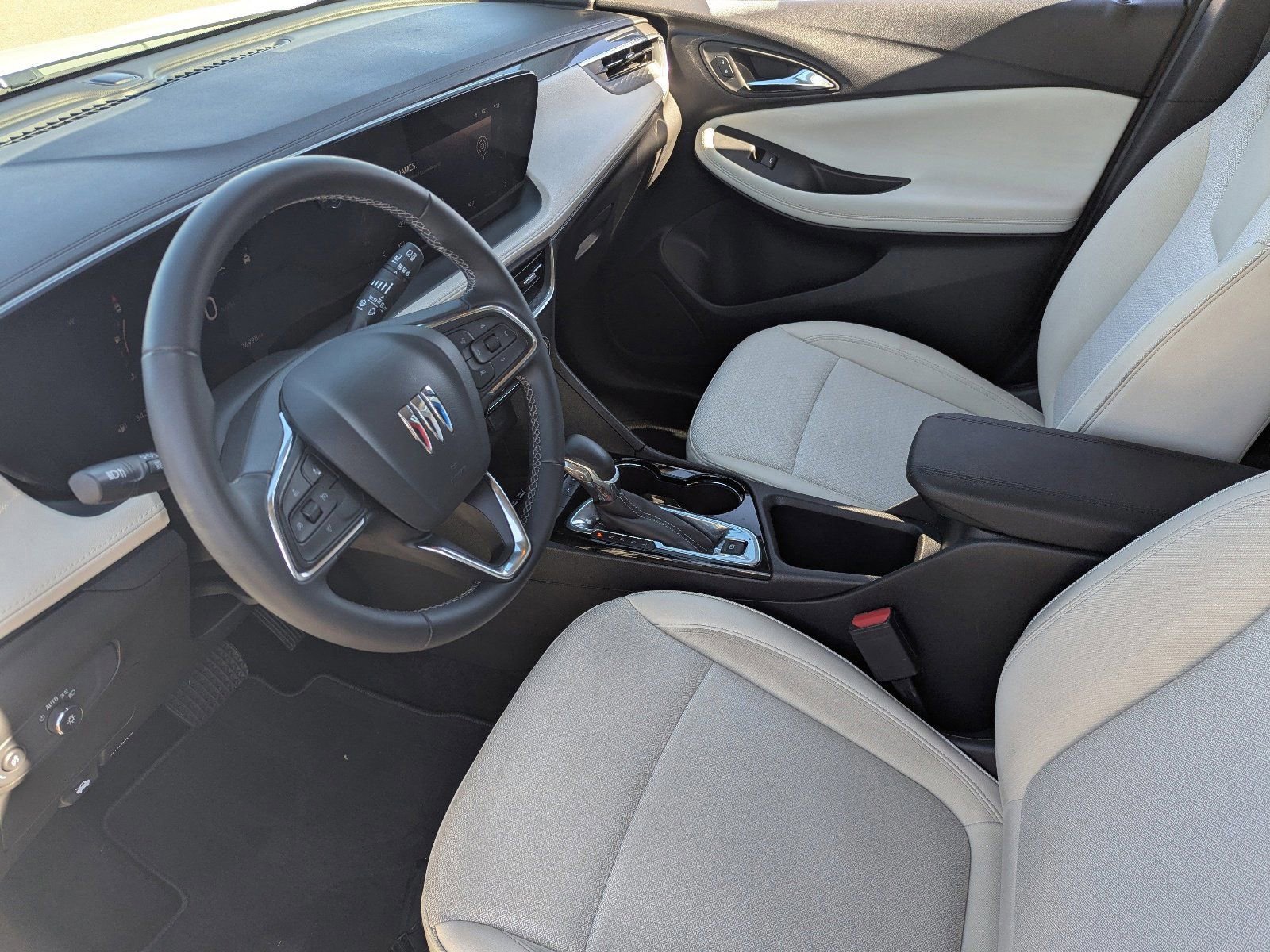 Used 2024 Buick Encore GX Preferred w/ Advanced Technology Package image 22