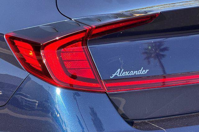 Certified 2021 Hyundai Sonata Limited w/ Cargo Package FWD image 27