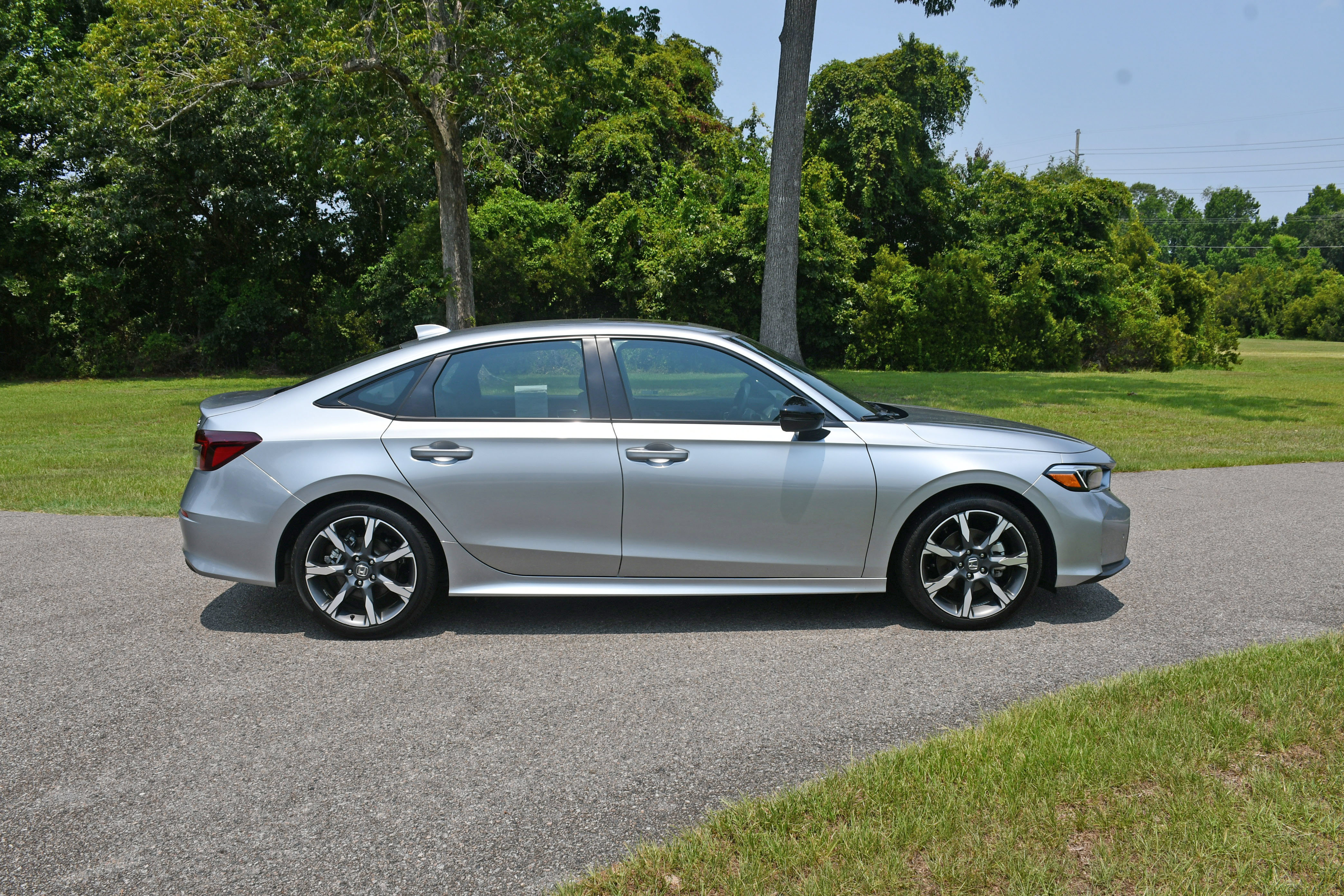 Certified 2025 Honda Civic Sport Touring image 5