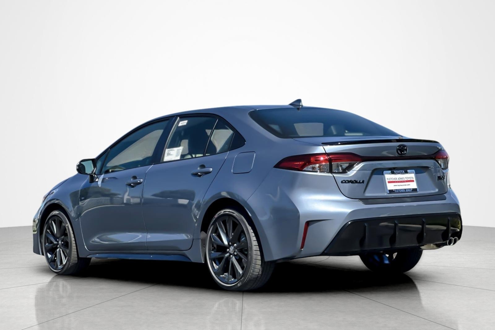 New 2026 Toyota Corolla XSE image 3