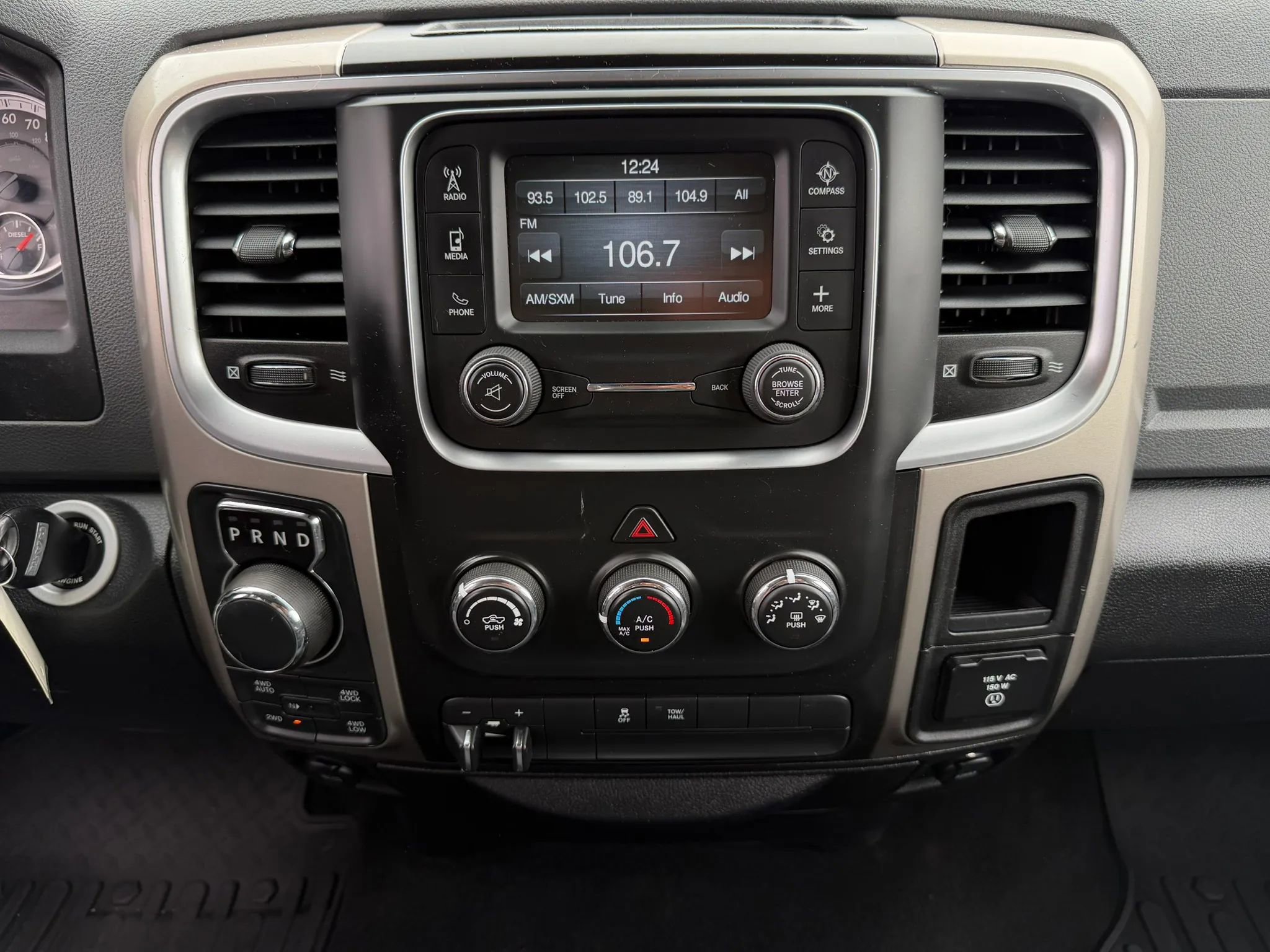 Used 2015 RAM 1500 Big Horn AWD/4WD image 19