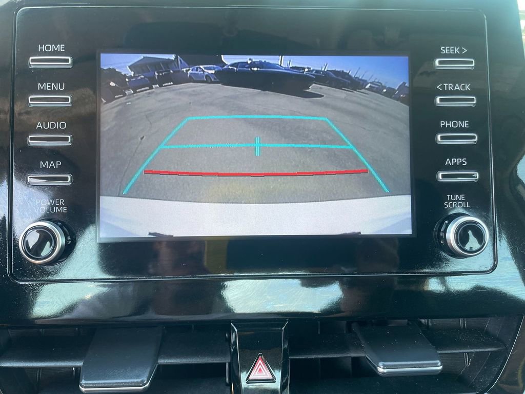 Used 2022 Toyota Camry SE FWD image 14