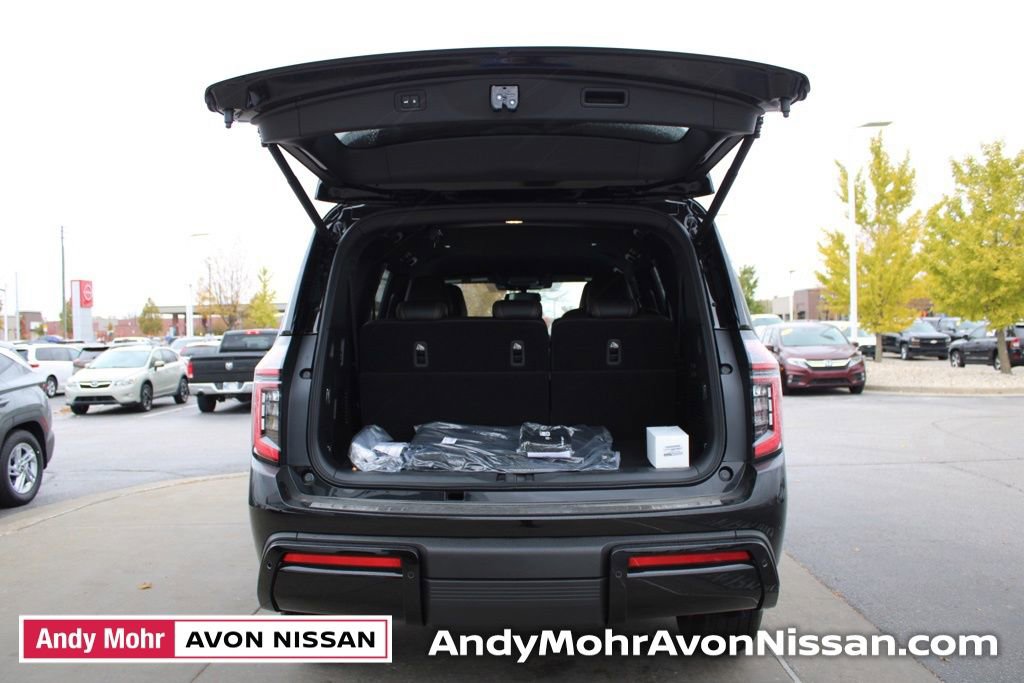 New 2026 Nissan Armada SL w/ Captain's Chari Seat Package image 5