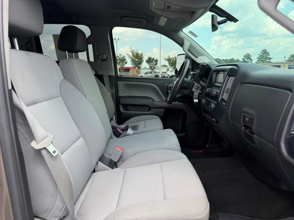 Used 2015 GMC Sierra 3500 2WD Double Cab w/ Sierra Convenience Package image 30
