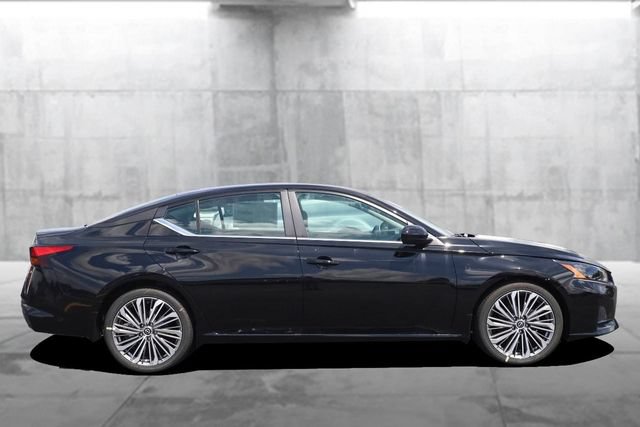 New 2026 Nissan Altima 2.5 SV w/ SV Premium Package FWD image 5