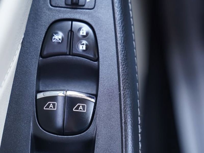 Used 2018 Nissan Maxima 3.5 SV FWD image 23