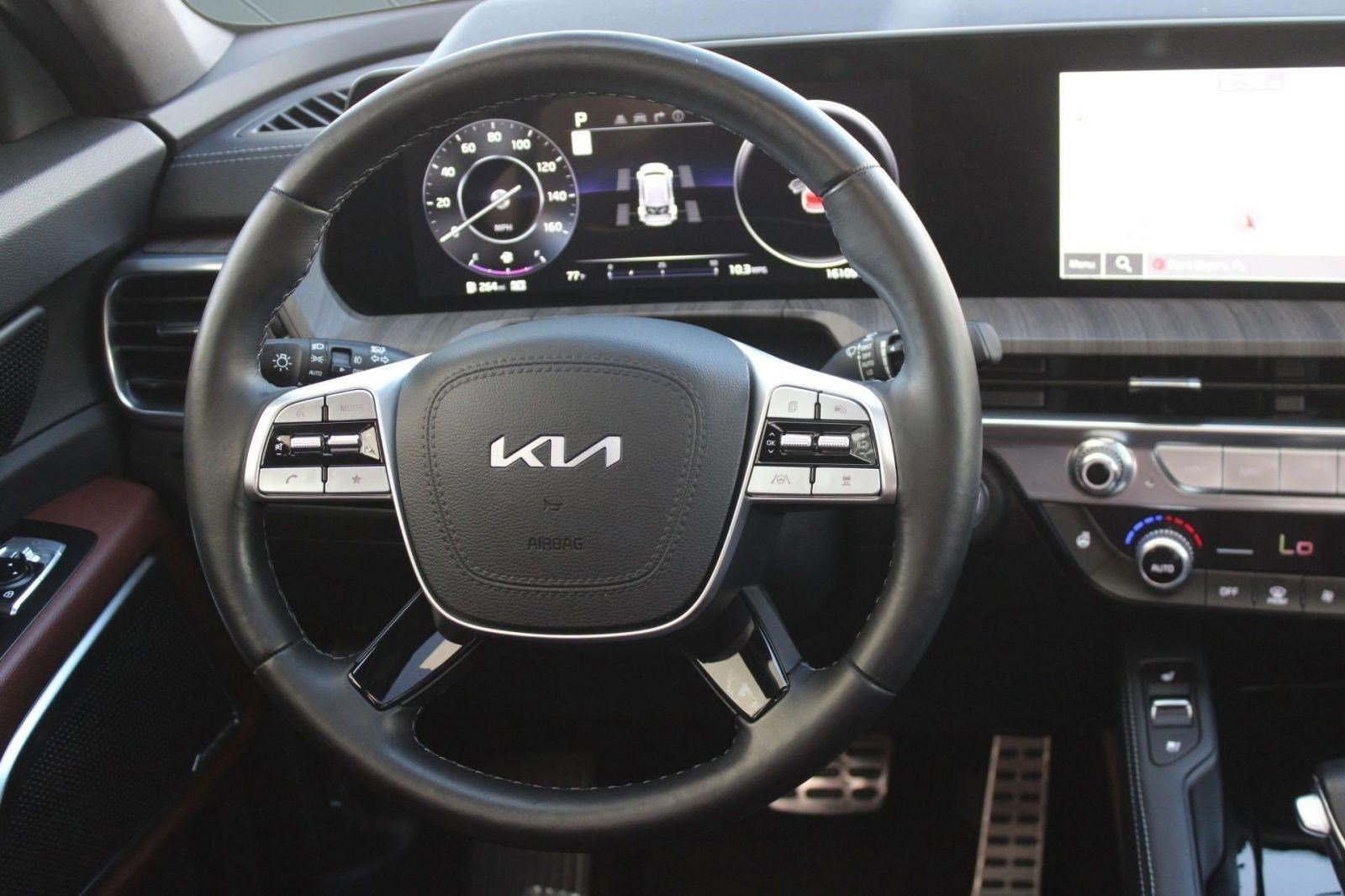 Used 2025 Kia Telluride SX Prestige image 15